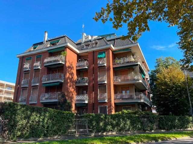 Appartamento in affitto a Lampugnano, Milano