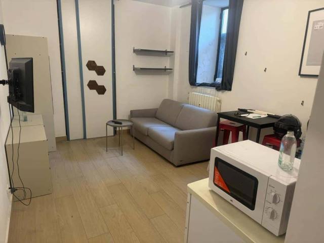 Appartamento in affitto a Municipio 5, Milano