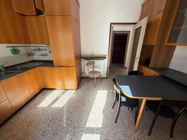 Appartamento in affitto a Municipio 6, Milano