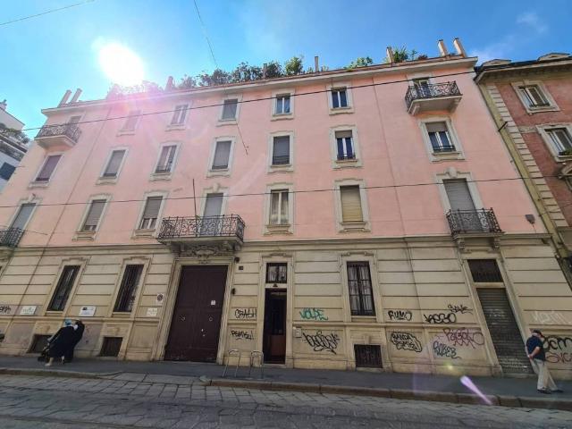Appartamento in affitto a Centro storico, Milano