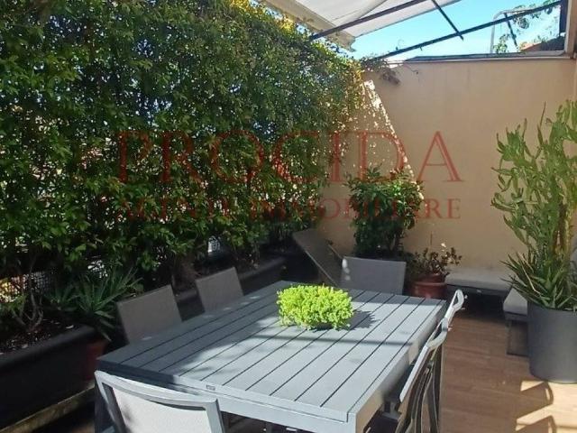 Appartamento in affitto a XXII Marzo, Milano