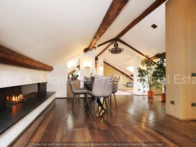 Appartamento in affitto a Centro storico, Milano