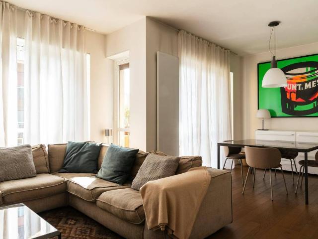 Appartamento in affitto a Municipio 2, Milano