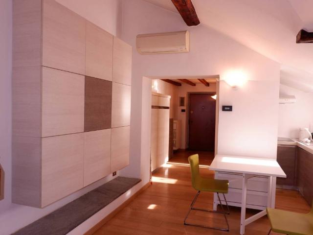 Appartamento in affitto a GARIBALDI REPUBBLICA, Milano