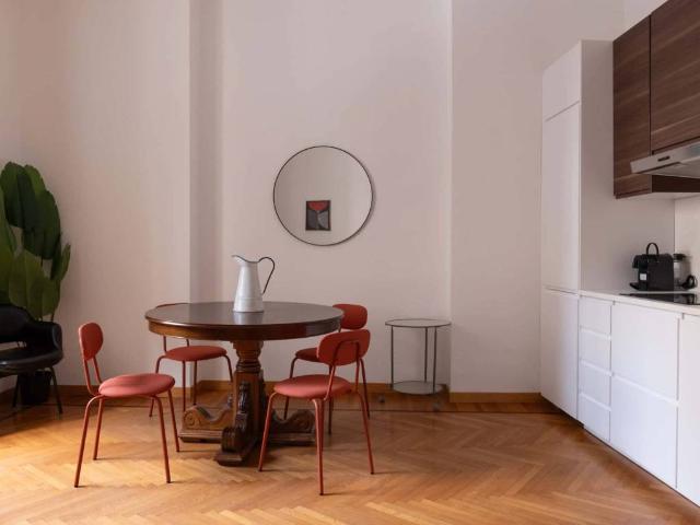 Appartamento in affitto a Centro storico, Milano