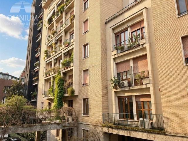 Appartamento in affitto a Municipio 1, Milano
