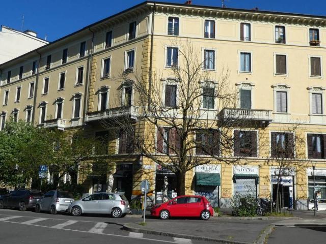 Appartamento in affitto a Municipio 8 di Milano, Milano