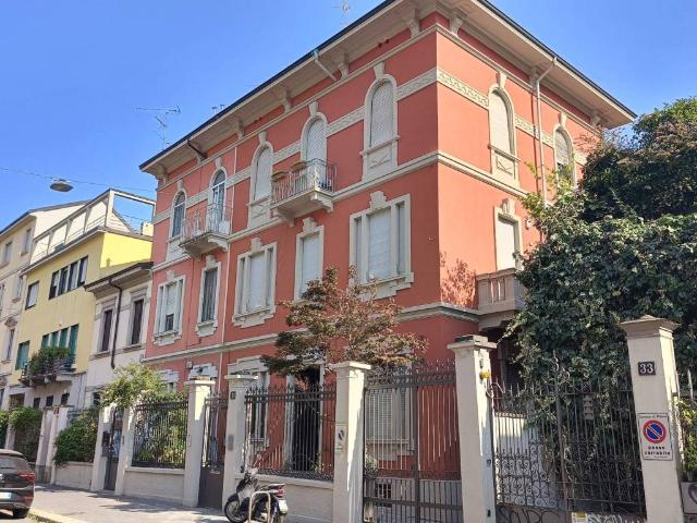 Appartamento in affitto a Vigentina, Milano