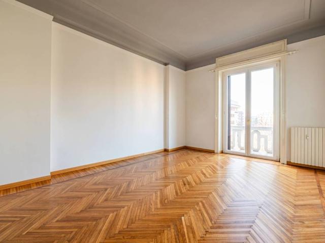Appartamento in affitto a Municipio 8 di Milano, Milano