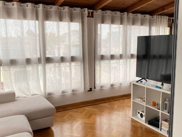 Appartamento in affitto a Centro storico, Milano