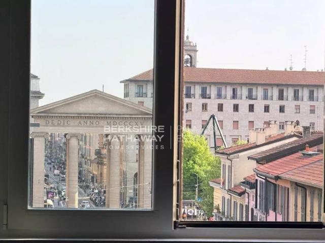 Appartamento in affitto a Municipio 1, Milano