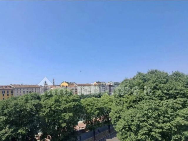 Appartamento in affitto a Ticinese, Milano