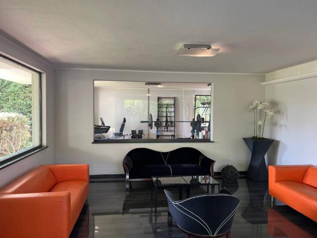 Appartamento in affitto a Municipio 9, Milano