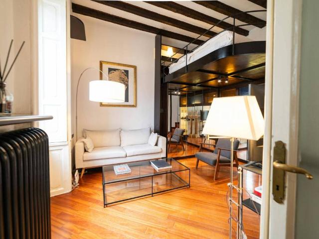 Appartamento in affitto a Centro storico, Milano