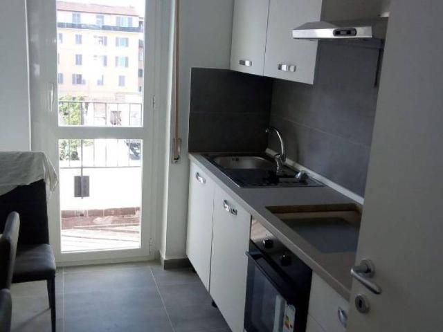 Appartamento in affitto a XXII Marzo, Milano