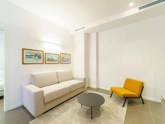 Appartamento in affitto a Centro storico, Milano