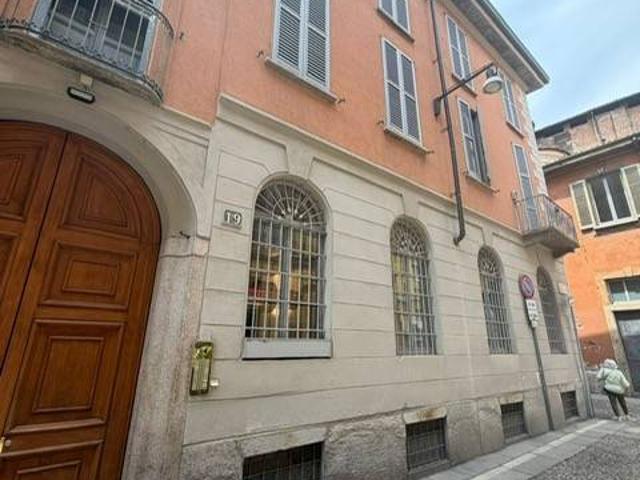 Appartamento in affitto a Municipio 1, Milano