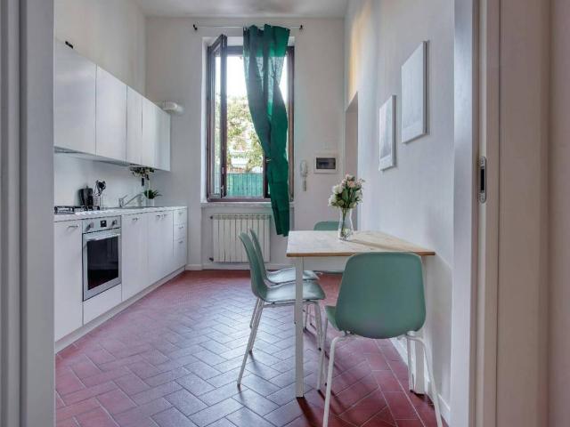 Appartamento in affitto a Municipio 9, Milano