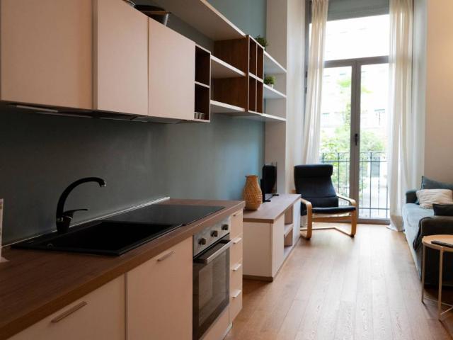 Appartamento in affitto a Centro storico, Milano