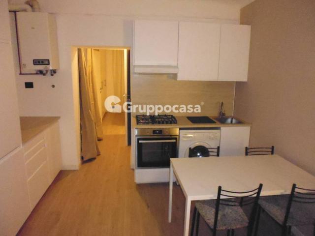 Appartamento in affitto a Porta Volta, Milano