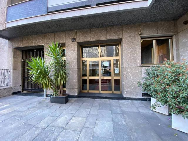 Appartamento in affitto a Municipio 7, Milano
