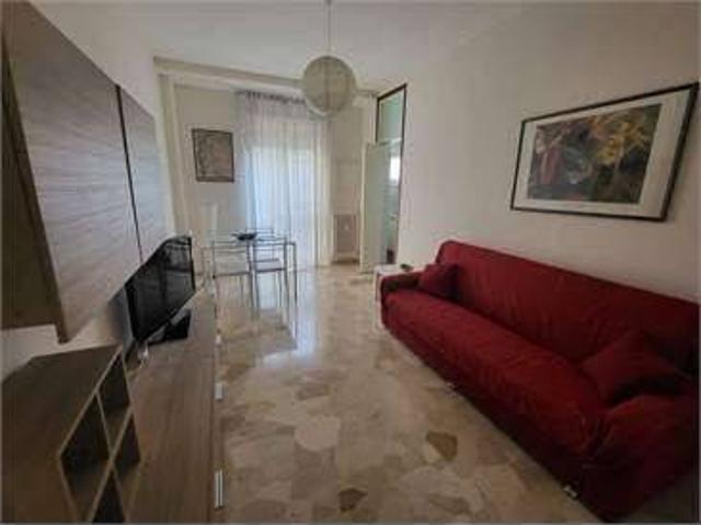 Appartamento in affitto a Municipio 9, Milano