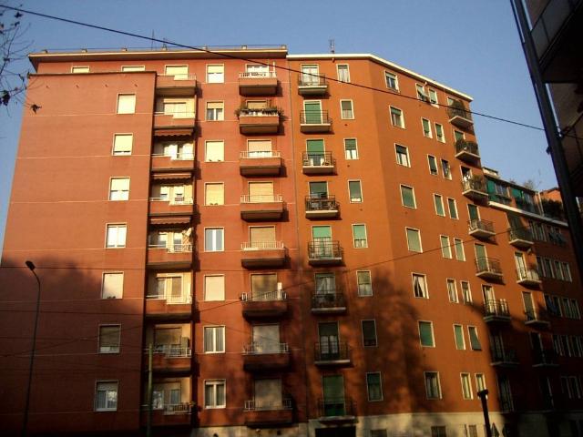 Appartamento in affitto a Municipio 4, Milano