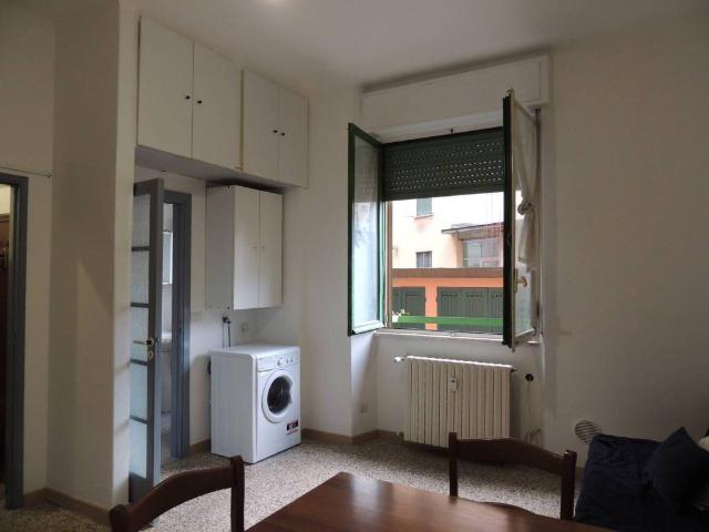 Appartamento in affitto a Municipio 4, Milano