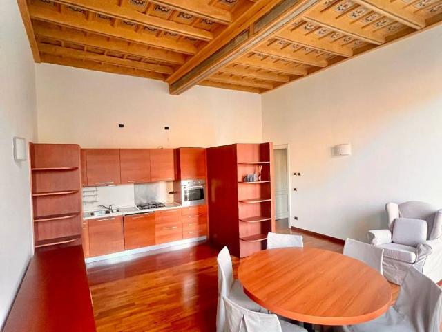 Appartamento in affitto a Municipio 1, Milano