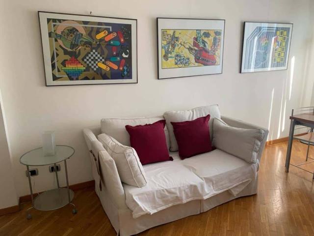 Appartamento in affitto a Quadronno, Milano