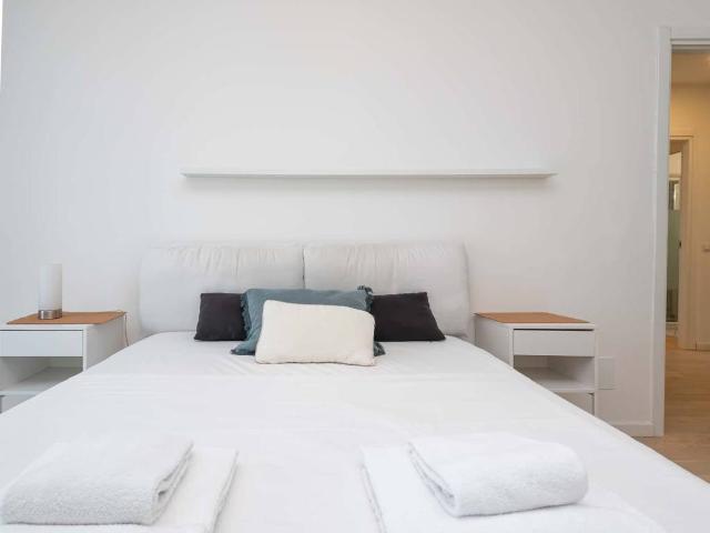 Appartamento in affitto a Municipio 9, Milano