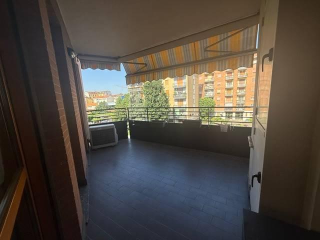 Appartamento in affitto a Municipio 2, Milano
