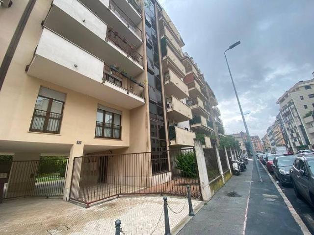 Appartamento in affitto a Municipio 5, Milano