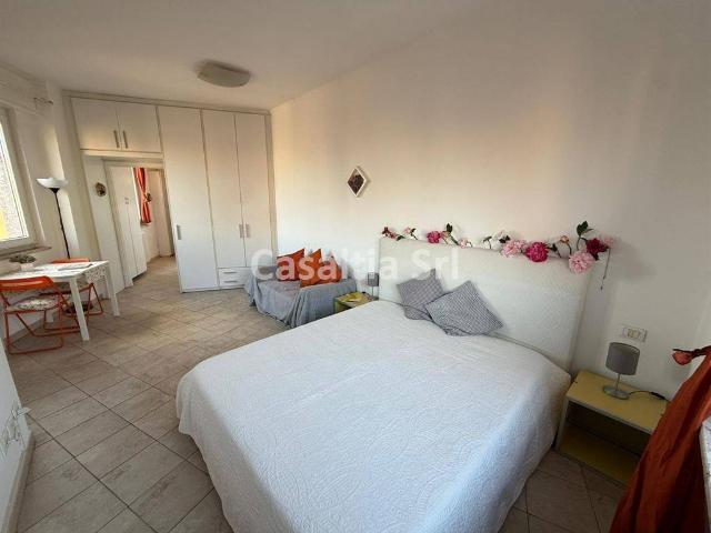 Appartamento in affitto a Municipio 8 di Milano, Milano