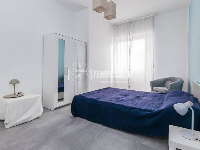 Appartamento in affitto a Municipio 9, Milano