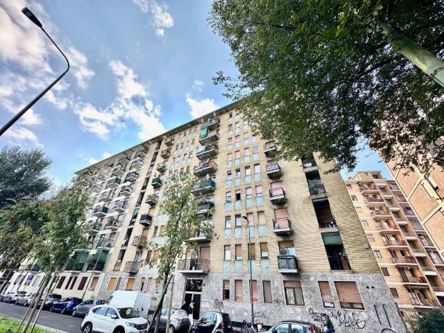 Appartamento in affitto a Municipio 4, Milano