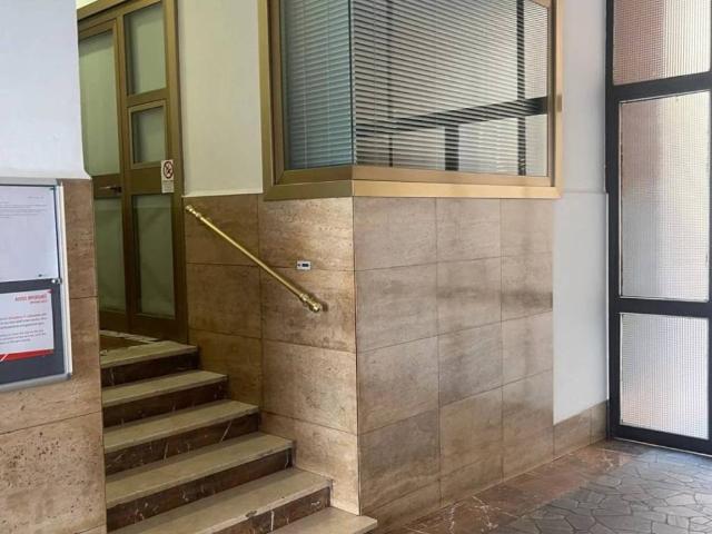 Appartamento in affitto a Municipio 9, Milano