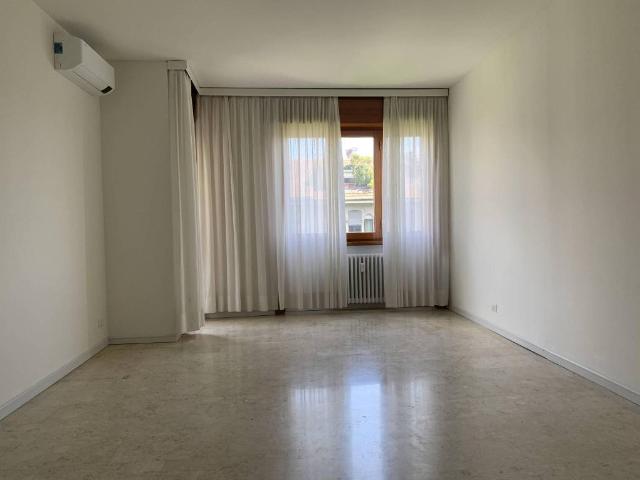 Appartamento in affitto a Municipio 3, Milano