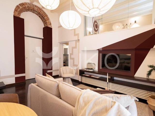 Appartamento in affitto a Centro storico, Milano