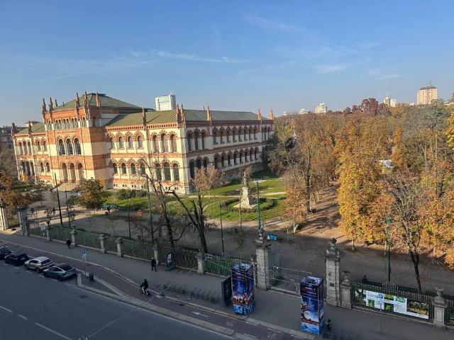 Appartamento in affitto a Centro storico, Milano