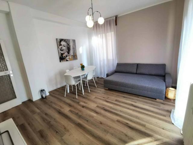 Appartamento in affitto a Municipio 9, Milano