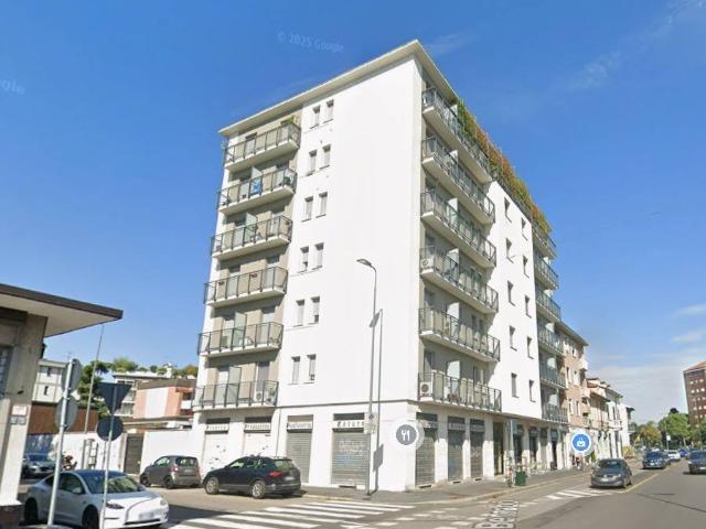 Appartamento in affitto a Municipio 7, Milano