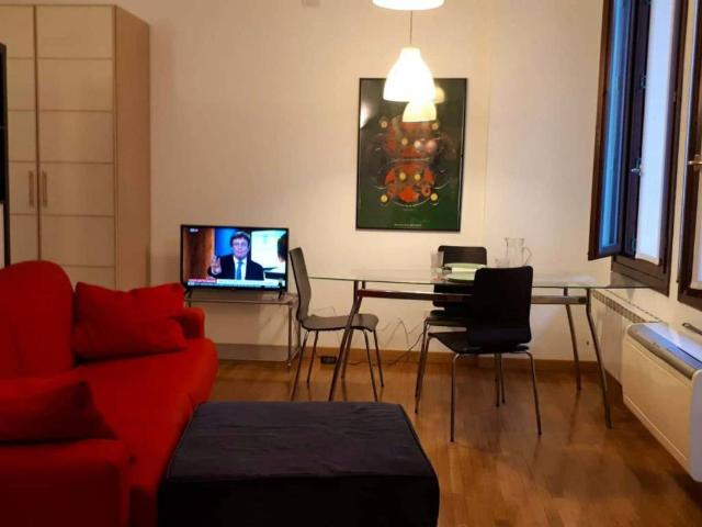 Appartamento in affitto a Municipio 8 di Milano, Milano
