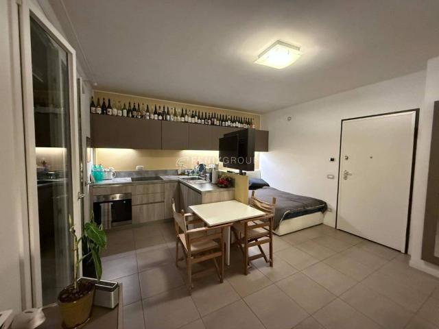 Appartamento in affitto a Municipio 2, Milano