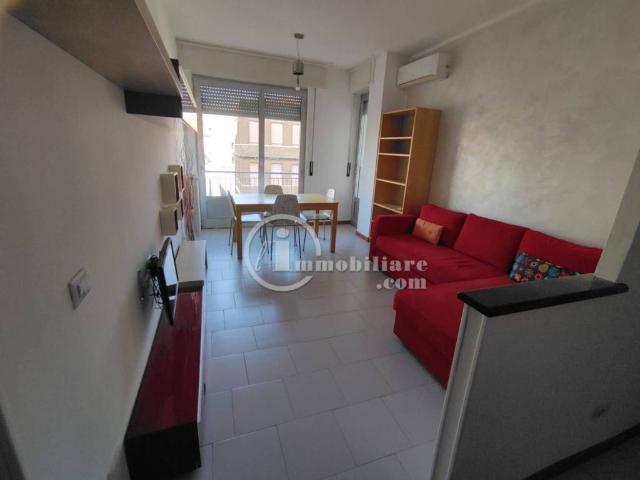 Appartamento in affitto a Municipio 4, Milano