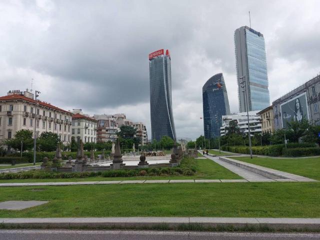 Appartamento in affitto a Tre Torri, Milano