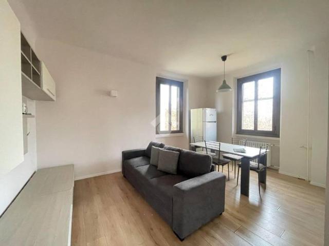 Appartamento in affitto a Municipio 9, Milano