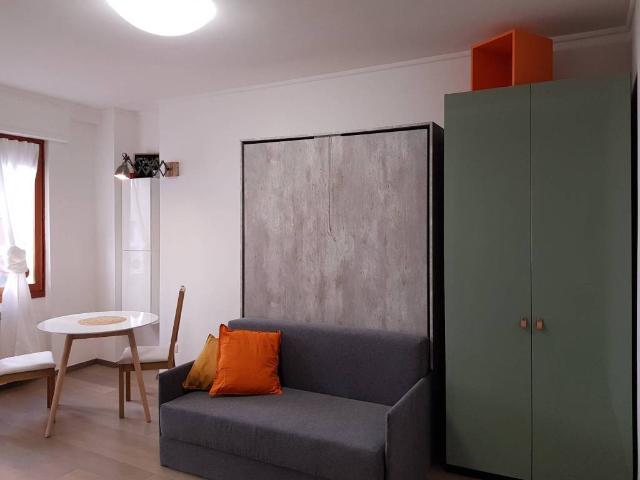 Appartamento in affitto a Municipio 5, Milano