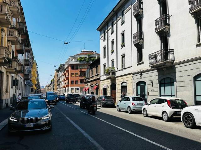 Appartamento in affitto a Centro storico, Milano