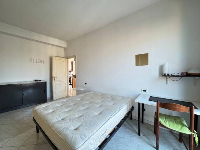 Appartamento in affitto a Navigli, Milano